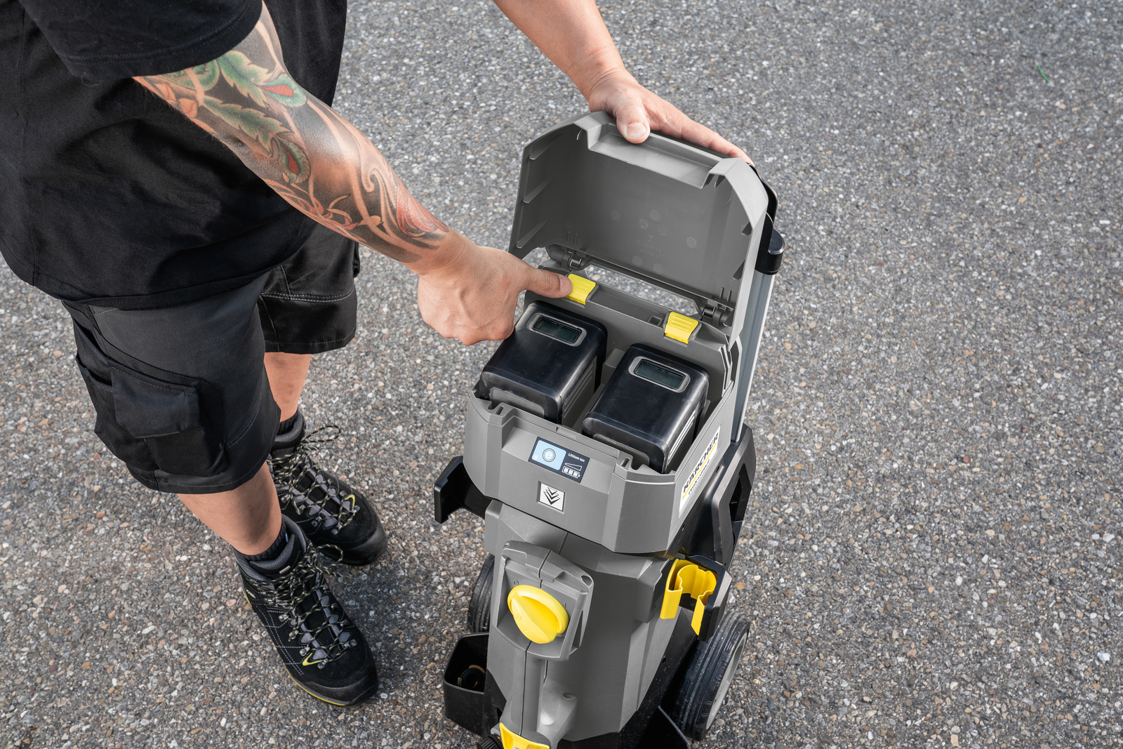 HD_4_11_C_Bp_caretaker_BSC_app_30_CI15_96 dpi (jpg)