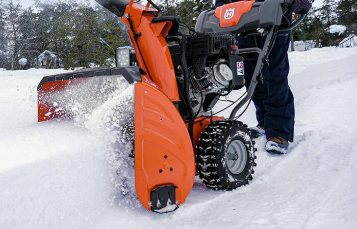 Batteridriven eller bensindriven snöslunga? Så väljer du rätt
