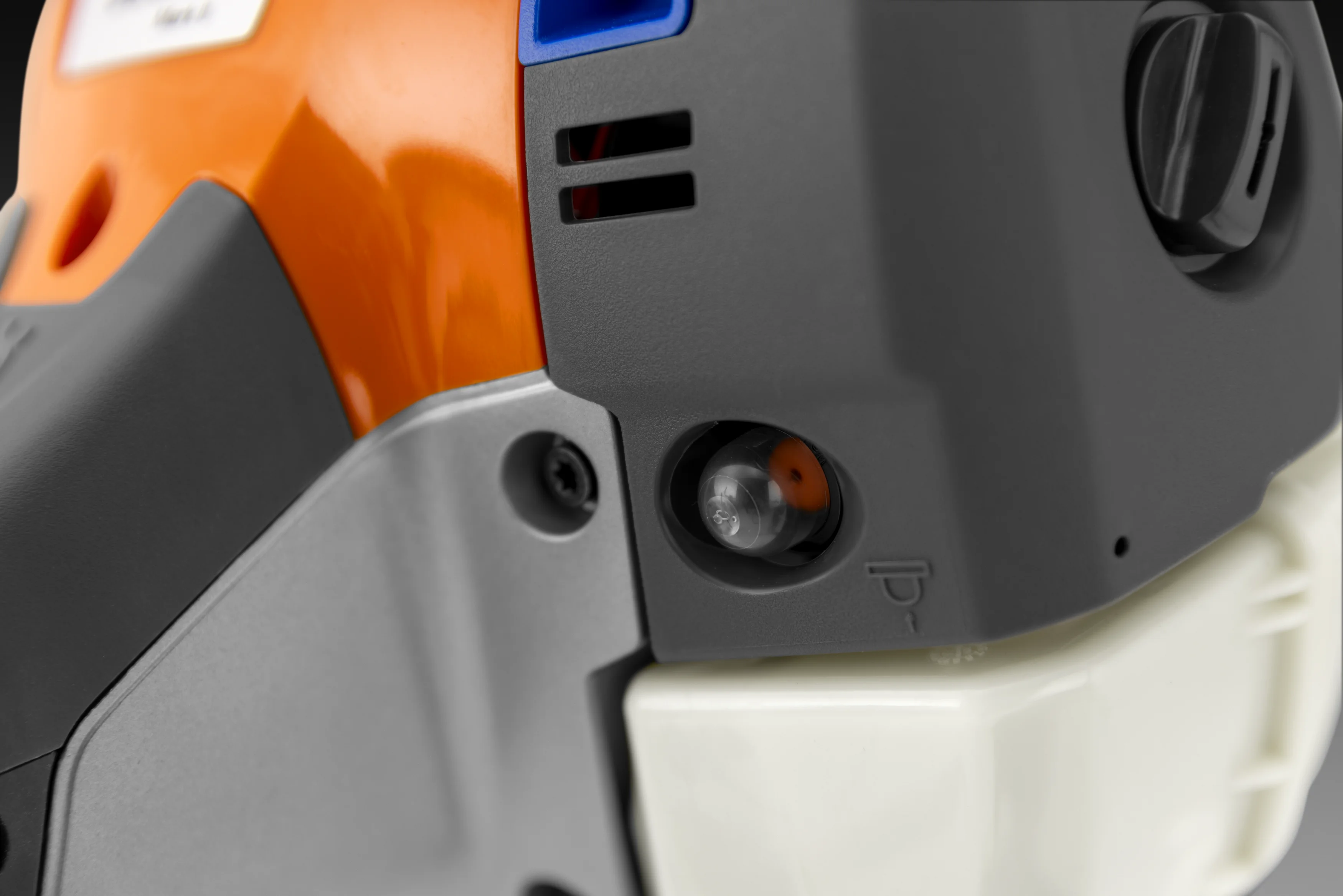 Husqvarna 545FX AutoTune™ Röjsåg - Pekfingergas - Image 2